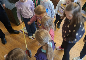 Pszczółki wyruszyły w niezwykłą podróż… w czasie!