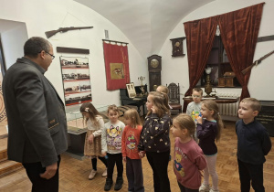 Pszczółki wyruszyły w niezwykłą podróż… w czasie!